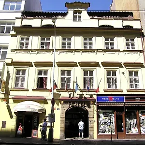 U Dvou Zlatych Klicu 3*, Prag Çek Cumhuriyeti